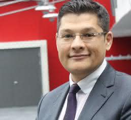 Prof. Dr. Vahid Salehi Prof. Dr. Vahid Salehi Hochschule München