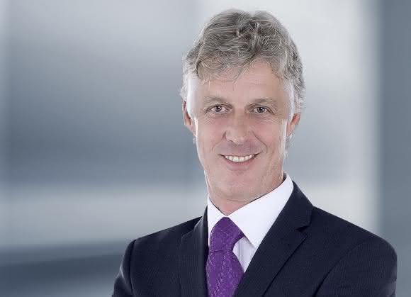 Dr. Thomas Steffen Dr. Thomas Steffen