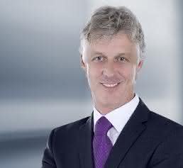 Dr. Thomas Steffen Dr. Thomas Steffen