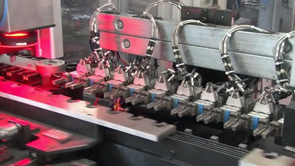 Tech3D-Nockenprüfanlage bei Heitec