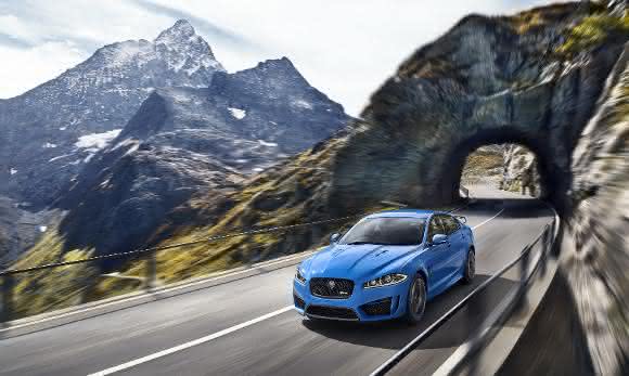 Jaguar mit Schwingungsdämpfern von Winkelmann