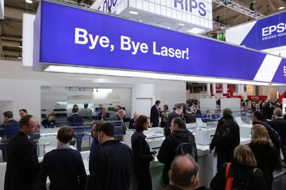 Epson setzt auf Business Inkjet Epson Messestand - bye bye Laser