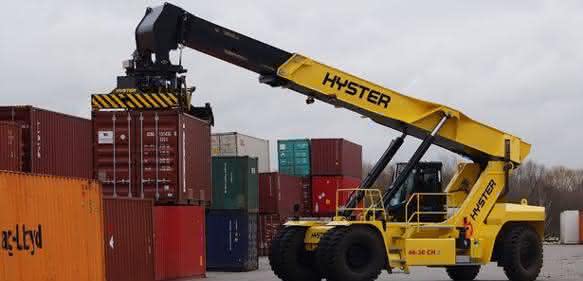Reachstacker