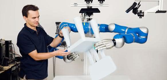 Selbstlernender Roboterarm