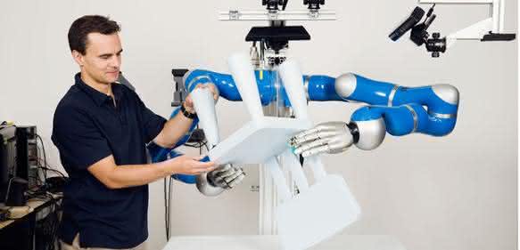 Selbstlernender Roboterarm
