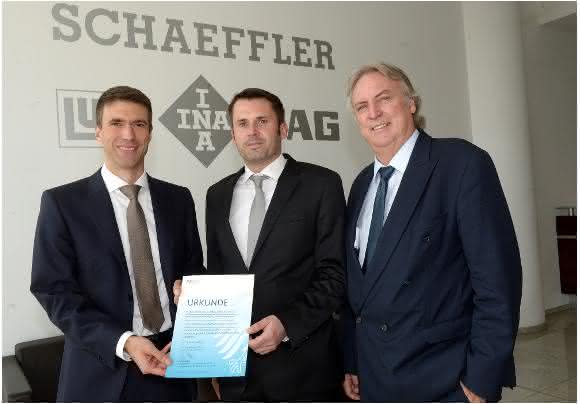 Stefan Müller, Peter Gutzmer, Dennis Arnhold