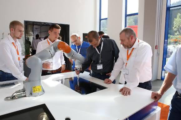 Kuka Niederlassung Siegen Schulungsräume Kuka Roboter Niederlassung West