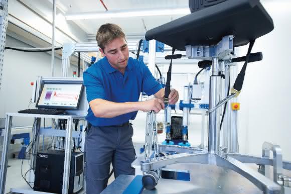 Arbeitsstuhl im Prüflabor