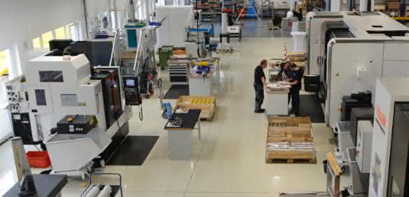 Viel Platz für die Produktion Neue Produktionshalle von Promess