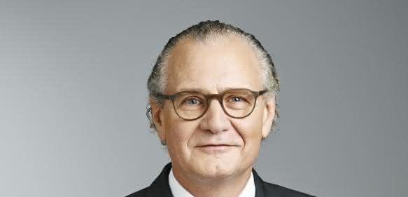 Stefan Oschmann tritt 2016 die Nachfolge von Karl-Ludwig Kley als CEO an.