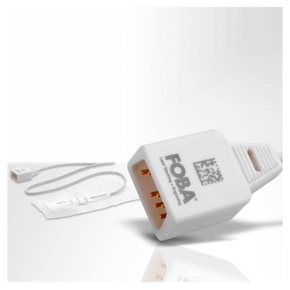 Kunststoffstecker Kunststoffstecker mit lasermarkiertem 2D Code