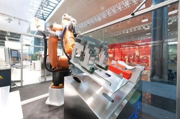 Knickarmroboter