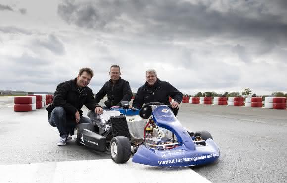 Dr.-Ing. Ingolf Gröning, Prof. Dr.-Ing. Gerd Terörde und Roland Wildi Wittenstein feiert Weltrekord mit einem Elektro-Kart