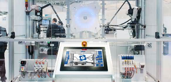 Easy Machine 2.0 von Lenze Lenze auf der Fachpack 2015