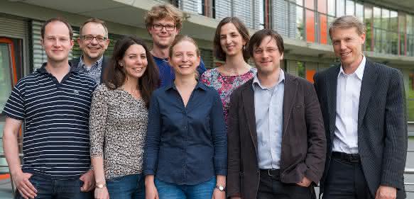 Dr. Thomas Zillinger, Dr. Christoph Coch, Eva Bartok, Steven Wolter, Dr. Anna-Maria Herzner, Dr. Marion Goldeck, Dr. Martin Schlee und Prof. Dr. Gunther Hartmann