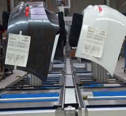 Transportsystem Automobilzulieferer Werkstücke transportieren