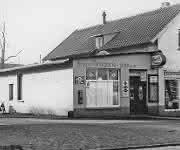 Erstes Harting Firmengebäude Minden 1945