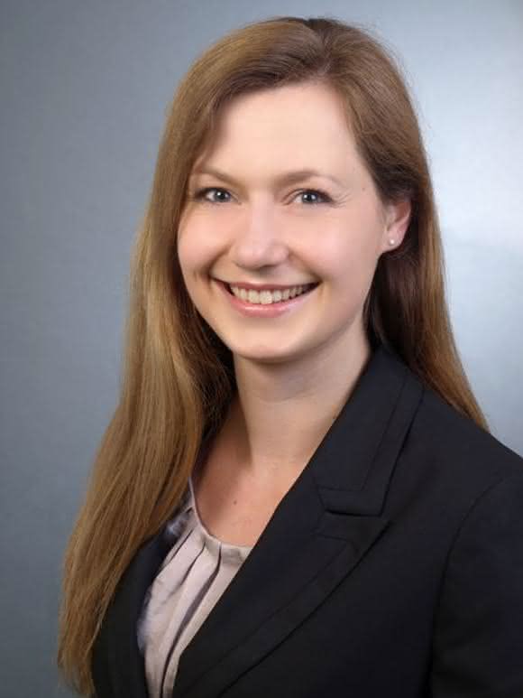 Dr. Anna Engemann