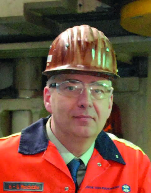 Warmarbeitsstahl: Thermoschockrisse in Formeinsätzen vermeiden Warmarbeitsstahl: Thermoschockrisse in Formeinsätzen vermeiden
