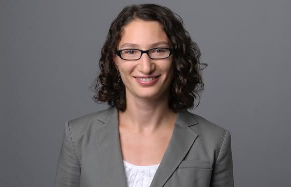 Dr. Clara Saraceno