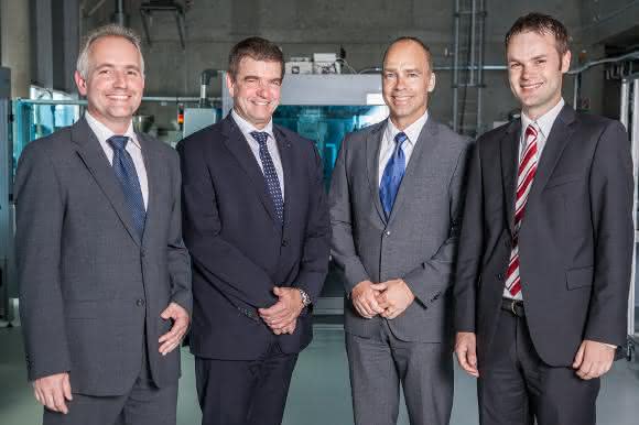 Klaus Bauer, Dr. Heinz-Jürgen Prokop, Prof. Thomas Bauernhansl und Ulrich Schneider Klaus Bauer, Dr. Heinz-Jürgen Prokop, Prof. Thomas Bauernhansl und Ulrich Schneider