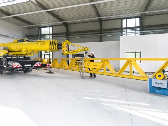 Demag V-Profilkran bei der Rosengruppe Demag V-Profilkran bei der Rosengruppe