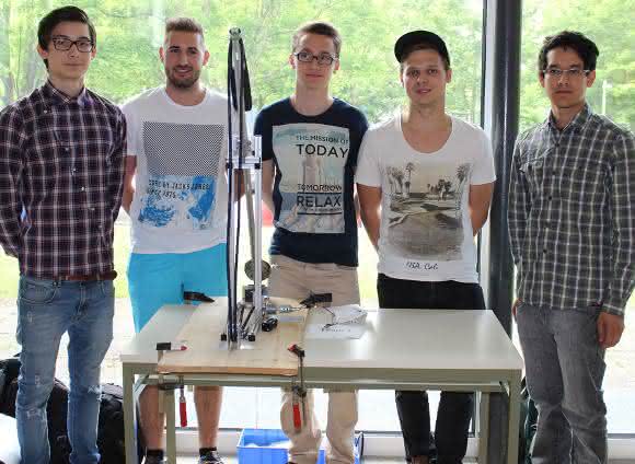Siegerteam Konstruktionswettbewerb Schunk