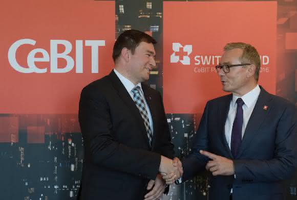 Vertragsunterzeichnung zum CeBIT-Partnerland Schweiz 2016