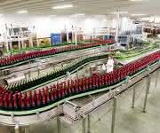 Produktionshalle der Rotkäppchen-Mumm Sektkellerei in Freyburg/Unstrut