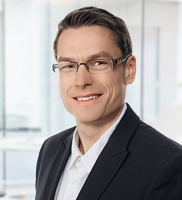 Dr. Thomas Wollert