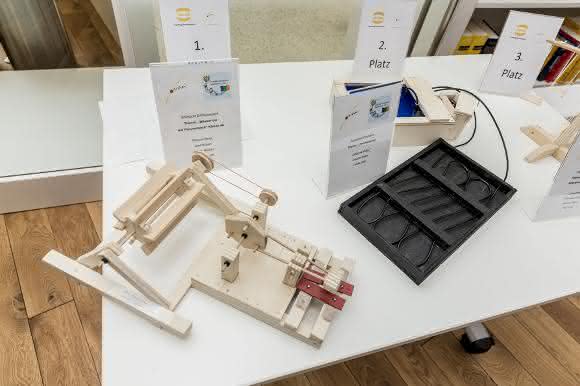 Harting KiTec Bauten 1. und 2. Platz Harting KiTec Bauten 1. und 2. Platz