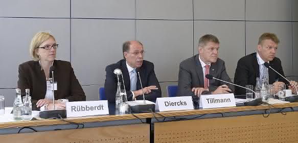 Dr. Utz Tillmann