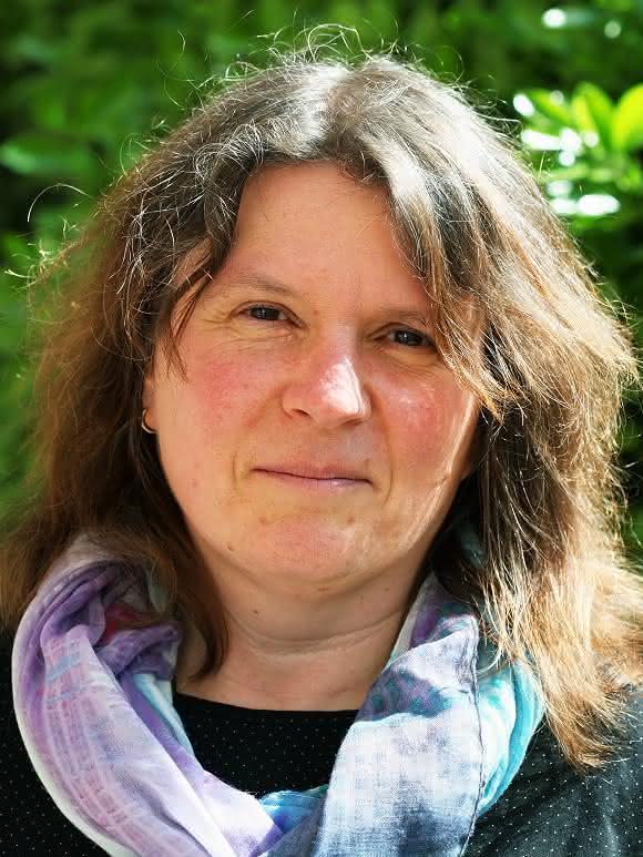Prof. Dr. Anna Trauzold