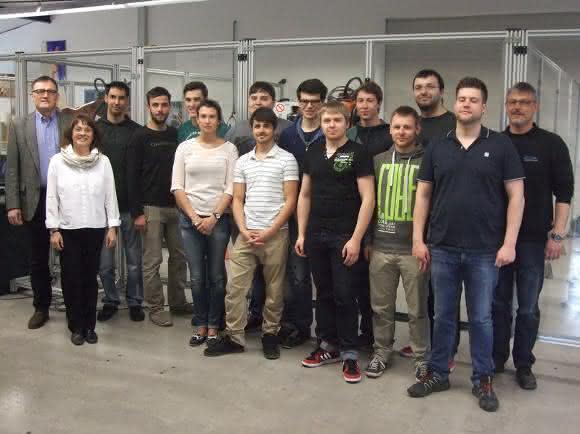 SHL Praktikum 2015 SHL Praktikum 2015
