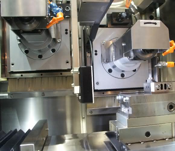 Okamoto UPZ210LiII-2 „Double Eagle“ Double Eagle mit zwei Schleifspindeln