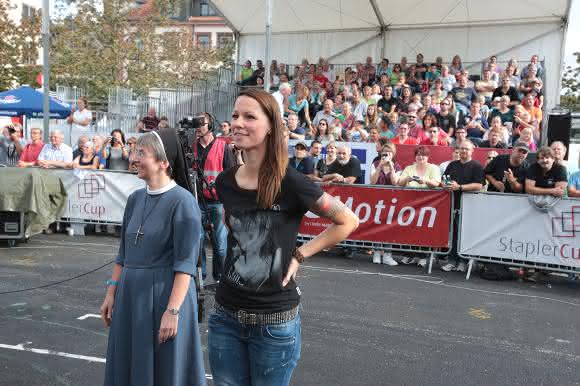 Linde MH Frauen beim Staplercup Linde MH Frauen beim Staplercup