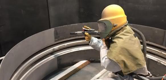Glasperlstrahlen in der neuen Kabine