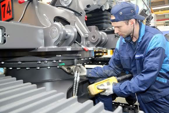 Hydraulikschrauber für hohe Drehmomente: Entspannte Kranz-Montage