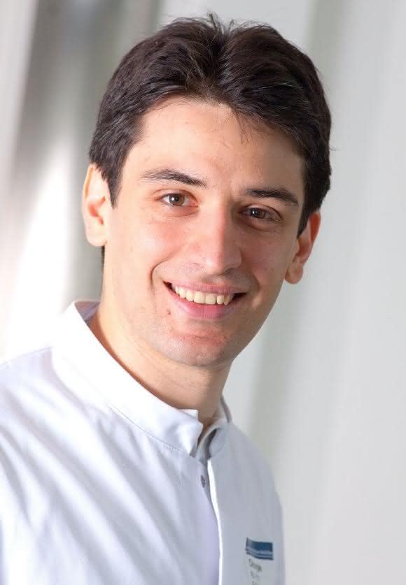 Dr. Farbod Sedaghat-Hamedani