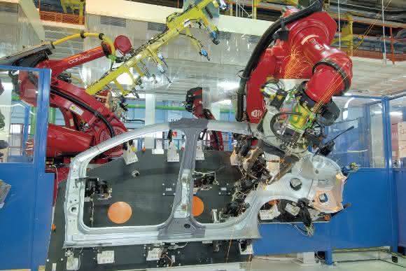 Open Robo Gate von Comau Open Robo Gate bei Fiat