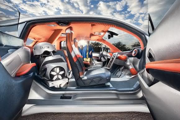 Schweizer Concept-Car: Der Roboter sitzt am Steuer