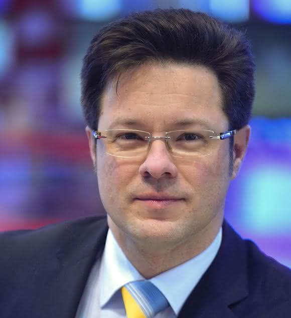 Dr. Axel Zein, Geschäftsführer der Wscad electronic GmbH Dr. Axel Zein, Geschäftsführer der Wscad electronic GmbH
