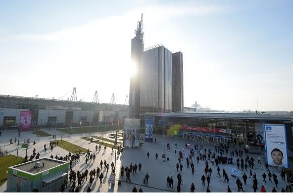 Messe Hannover Eingang zur Cebit Cebit 2015 Messeeingang