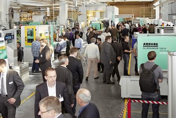 Betriebsrundgänge bei den Arburg Technologie-Tagen Arburg Technologie-Tage 2015