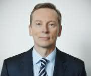 Norbert Broger CFO Schuler Pressen