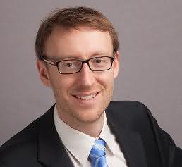 Dr. Markus Bender