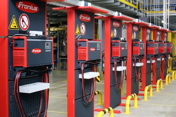 Sicherheit beim Batterieladen: Knallgas-Gefahr wird unterschätzt
