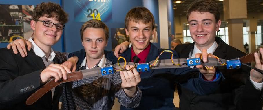 Die Sieger des Wettbewerbs Invent a Chip 2014