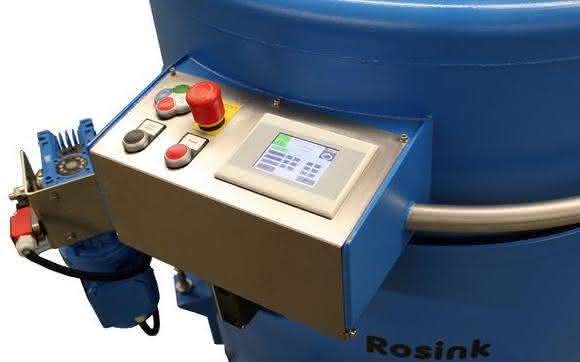 Steuerungslösung für kleine bis mittelgroße Teilereinigungsmaschinen: Rosink Control Unit