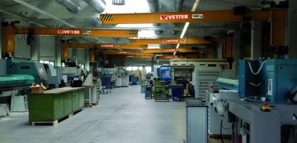 Wandschwenkkrane von VETTER Krantechnik